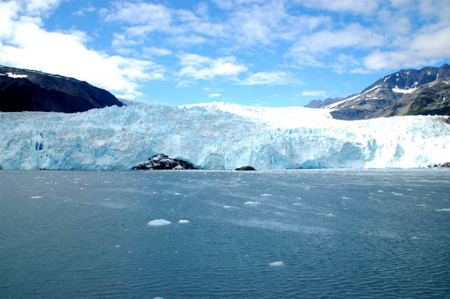 Aialik Glacier calving1