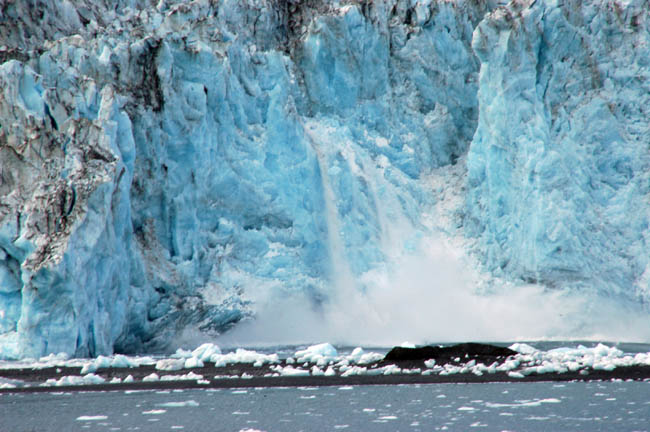 Aialik Glacier calving5