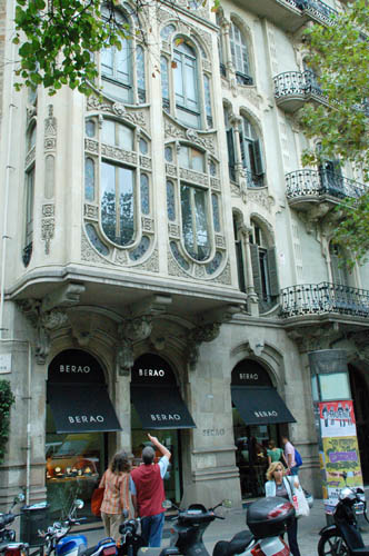 Eixample building4