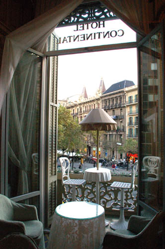 Hotel Continental Palacete salon view